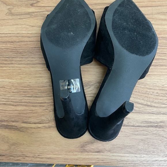 Lulu’s heels pointed toe rhinestone faux suede Ceciley size 6 - Picture 6 of 6